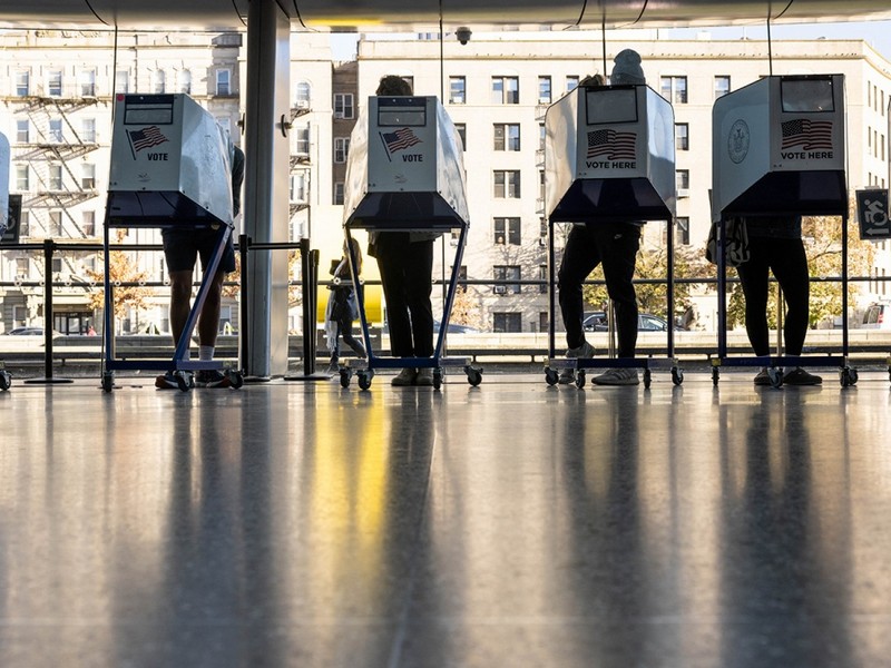 Ajustados resultados en las elecciones en EEUU agitan el fantasma de la desinformación