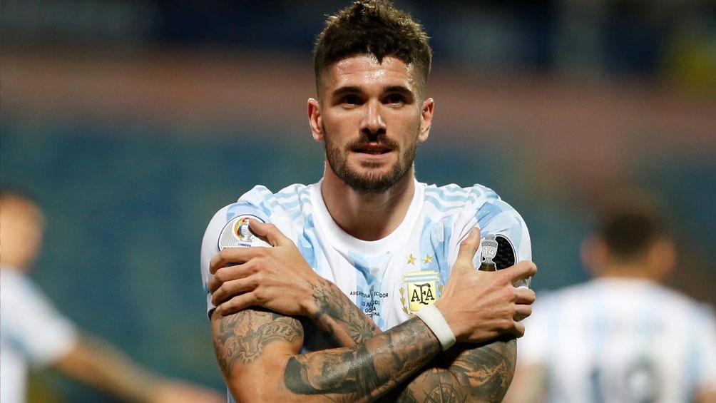 De Paul: “Todos tenemos que  ayudar para que Messi pueda ser campeón del mundo”