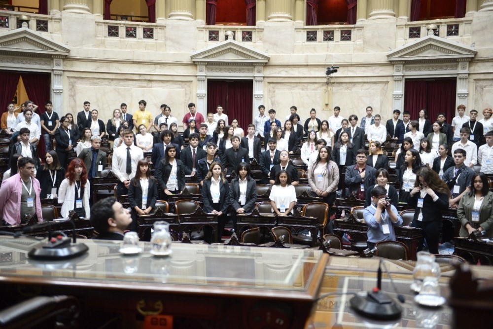Estudiantes de Junín participaron de la Liga de Debate en la Cámara de Diputados