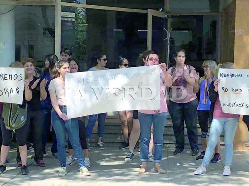 Presencia de trabajadores de IMEC en el  Juzgado Civil y Comercial Nº2