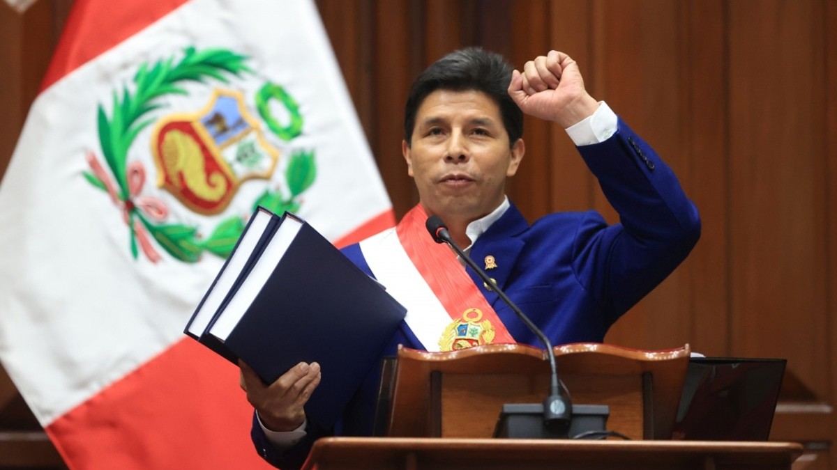 Castillo le devolvió al Congreso de Perú la moción para destituirlo por considerarla «incompleta»