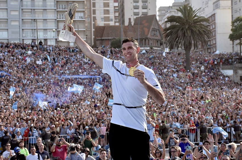 “Dibu” Martínez: “Quiero ganar la cuarta”