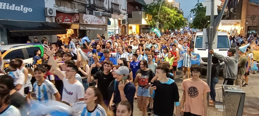 Juninenses celebraron el pase a semifinales