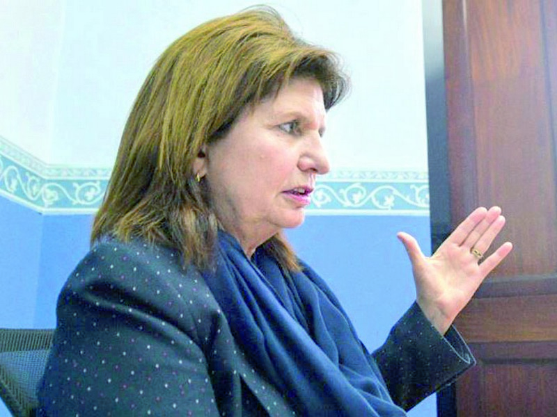 Bullrich: «Que haga lo que quiera, está condenada»