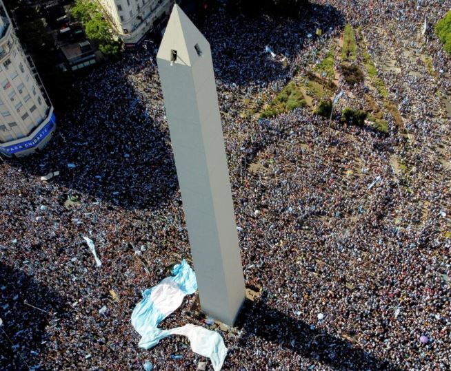 Declaran feriado nacional para mañana por los festejos con la Selección