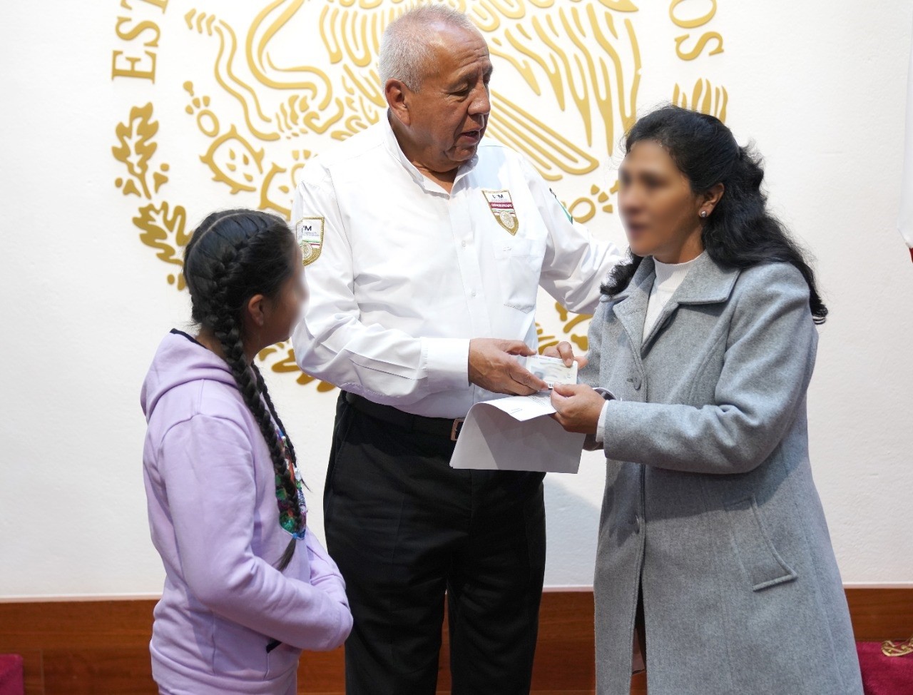 La familia del ex presidente de Perú Pedro Castillo llegó a México para recibir asilo