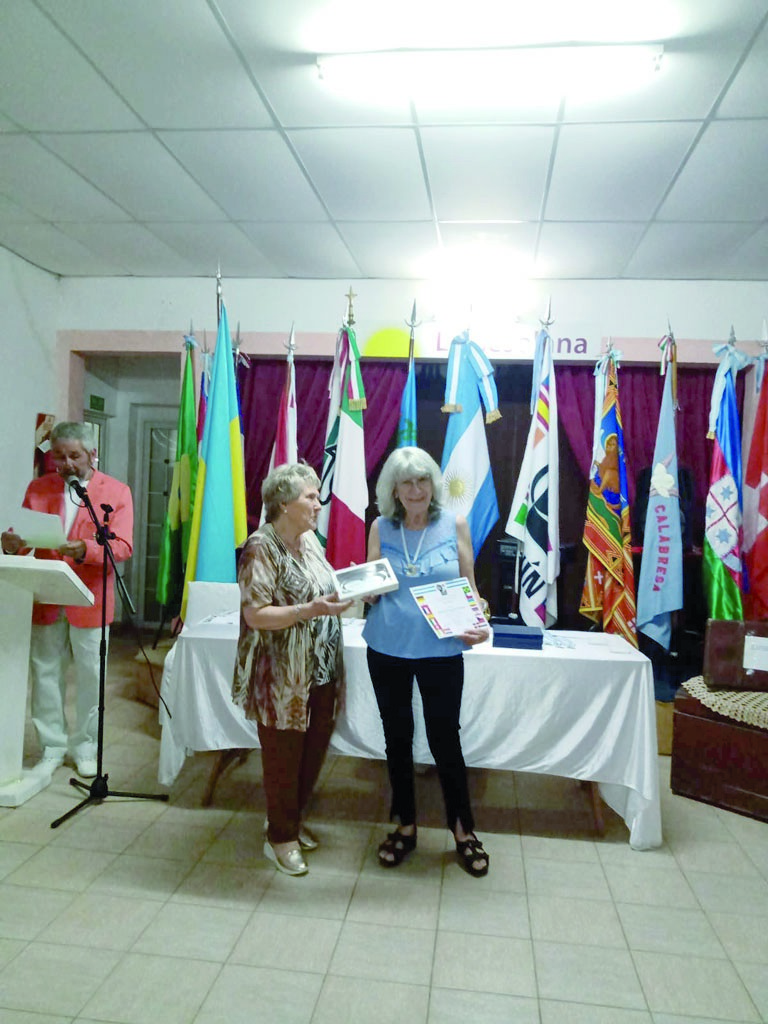 Asociación de Colectividades: Entrega de premios de los concursos literarios