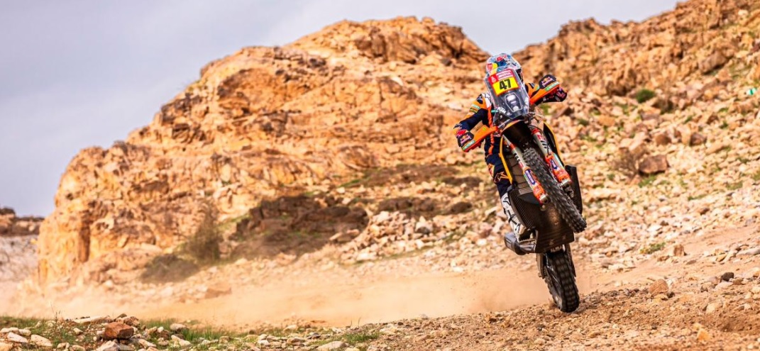 Rally Dakar: Kevin Benavides reingresó al podio de la general de motos