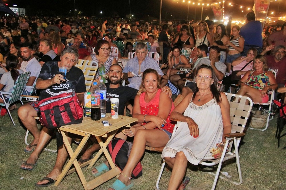 Más de 40000 personas disfrutaron del Junín Cumbia Fest