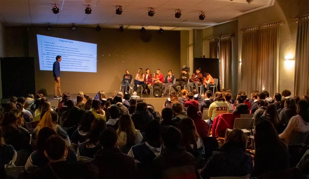 La Oficina de Empleo apunta a fortalecer la capacitación laboral