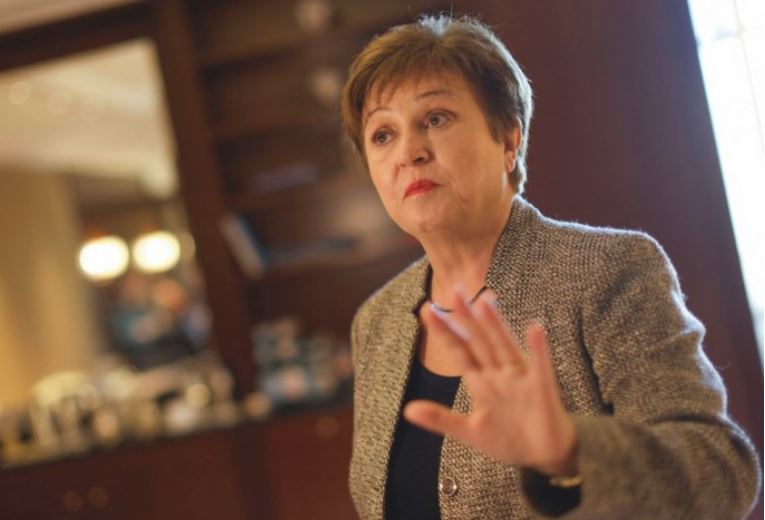 El FMI recomendó cumplir con las metas fiscales y monetarias