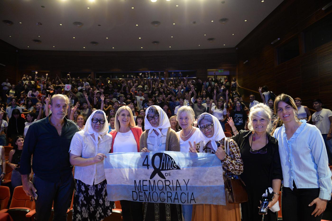 Magario: “La verdad, la memoria y la justicia son el pilar de la construcción de la democracia”