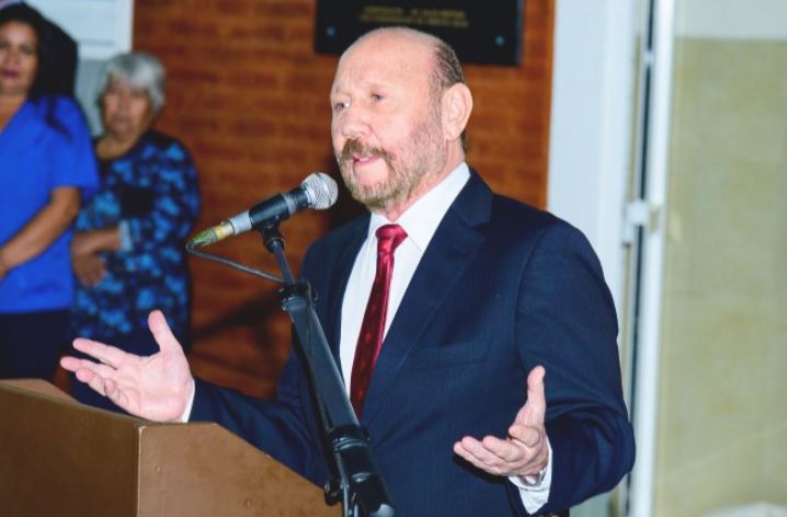 Insfrán desdobla las elecciones en Formosa en busca de su octavo mandato consecutivo