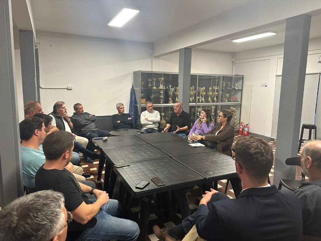 De la Fuente: “El municipio debe allanar caminos para que los clubes generen sus ingresos”