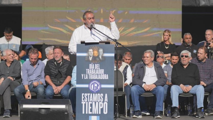La CGT pidió un acuerdo político y la reducción de la jornada laboral