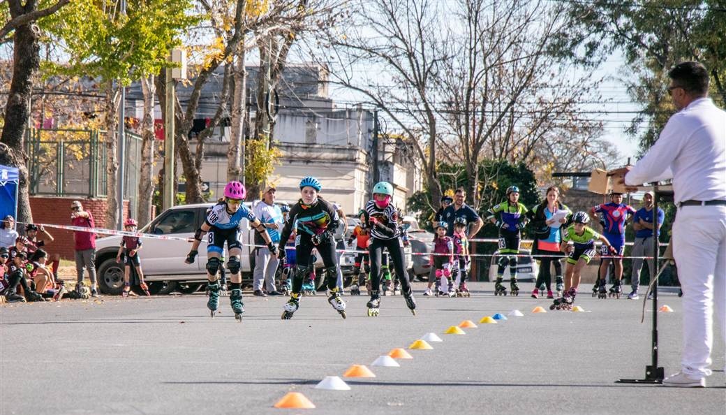 Patín: importante evento en Junín en el cual participaron más de 140 patinadores
