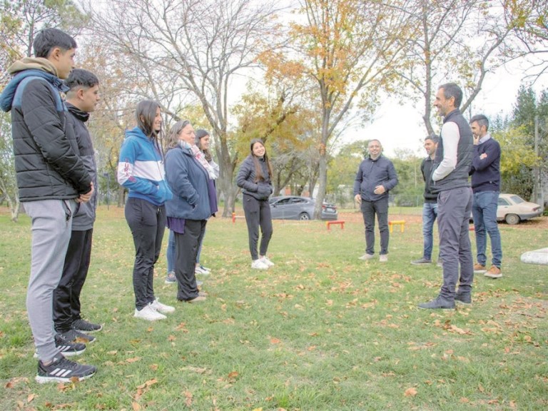 Agustina también cuenta con una estación saludable en su plaza