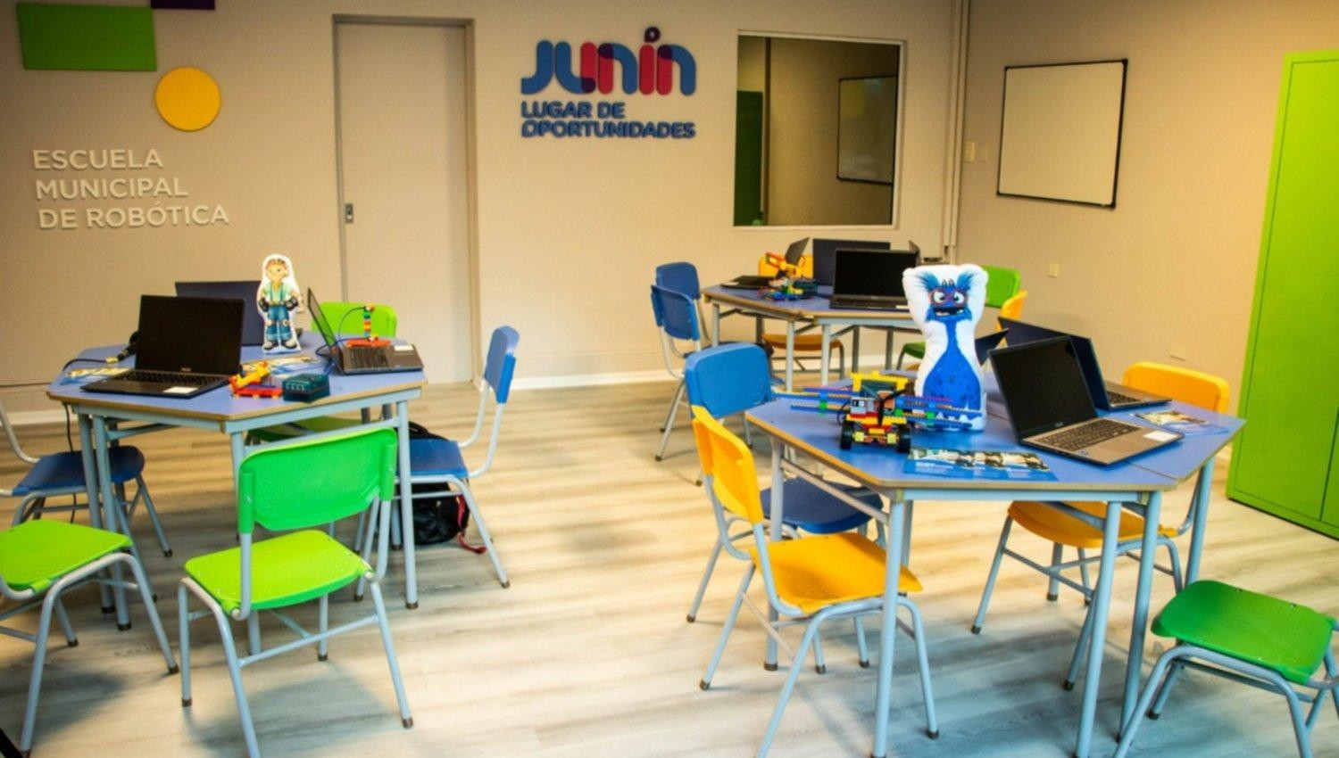 Avanzan los preparativos para poner en marcha el taller de lógica matemática