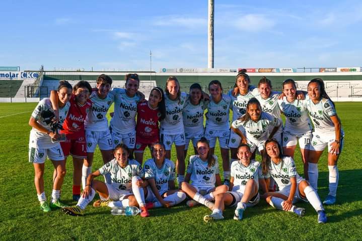 El Municipio acompañó la realización de un encuentro de Hockey Infantil en el club Sarmiento