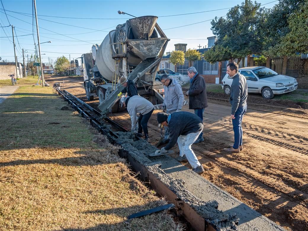 Petrecca: “Las obras generan empleo y mejoran la calidad de vida de los vecinos”