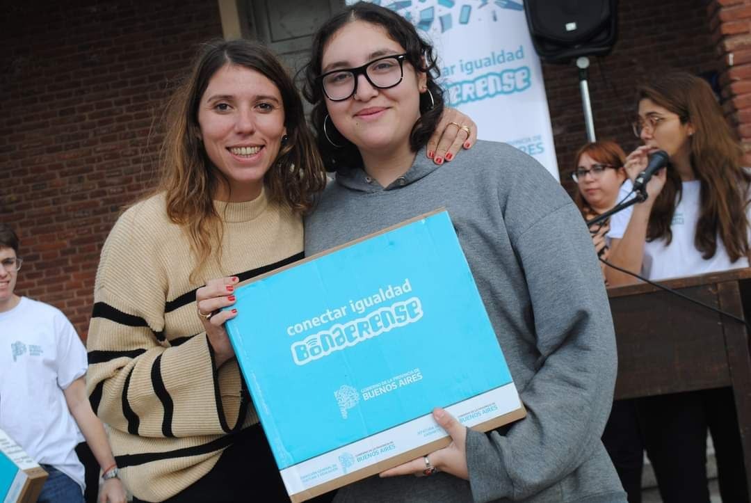 Clara Bozzano: “Con hechos concretos seguimos ratificando nuestro compromiso con la educación pública”