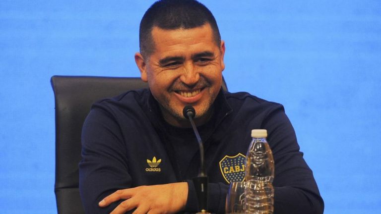 Riquelme anunció su partido despedida