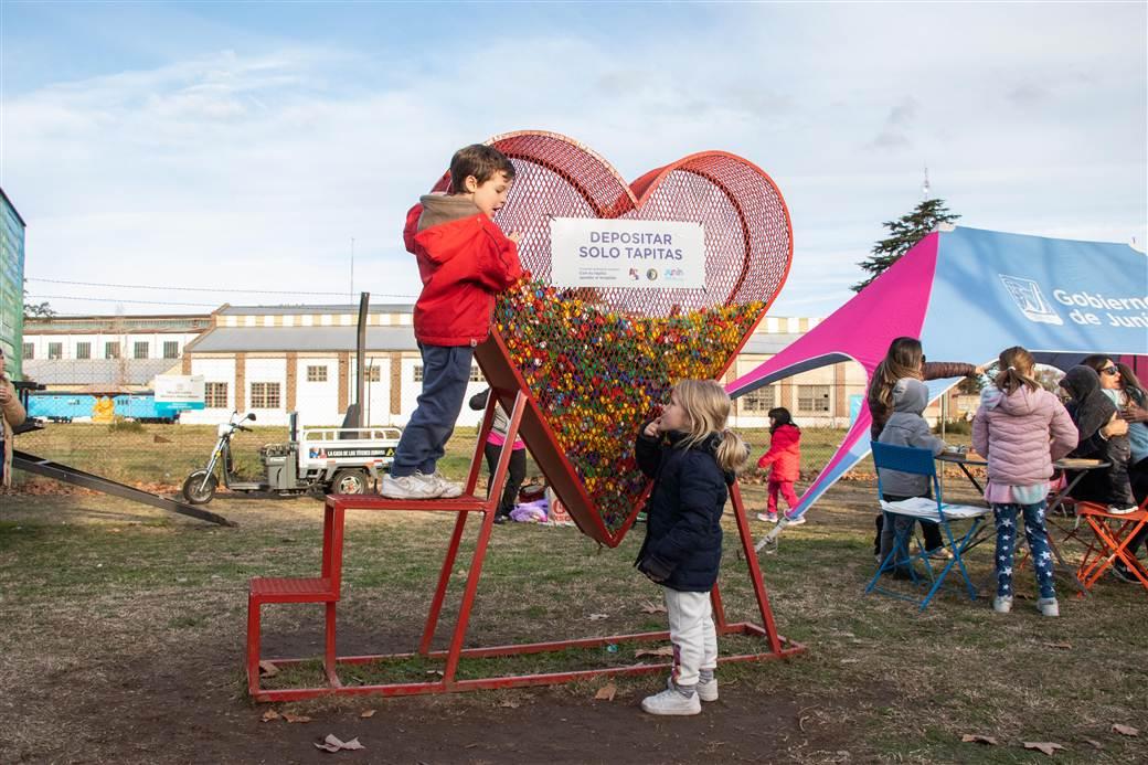 Familias y vecinos disfrutaron de la primera “Eco Tarde”