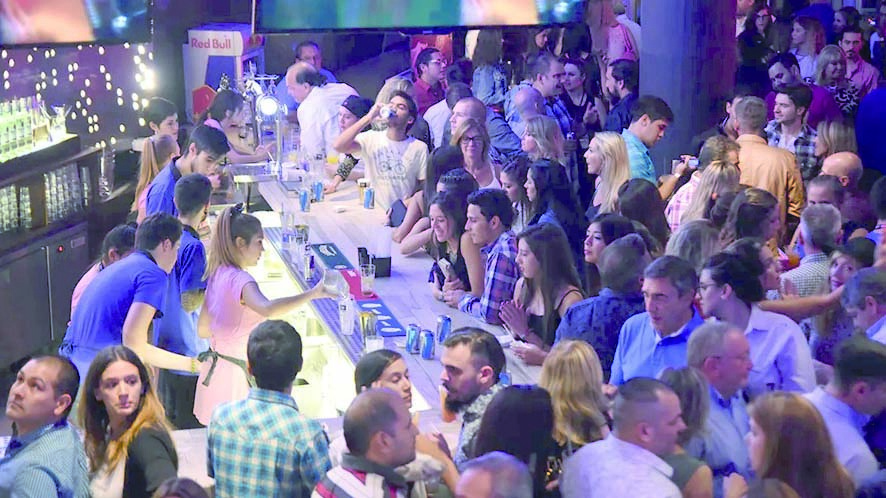 Los juninenses salieron y celebraron la amistad