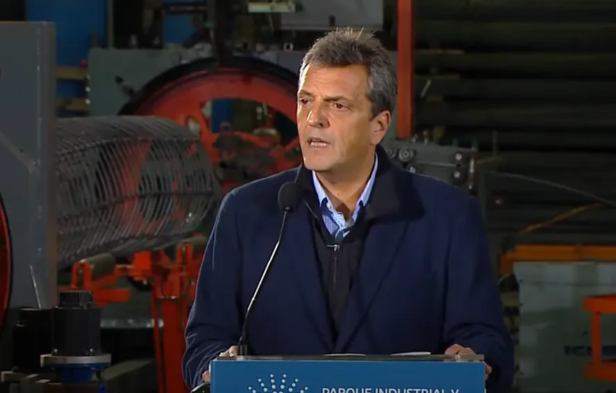 Massa: «Plantean eliminar subsidios de la luz; los trabajadores pagarían una boleta de $27.000»