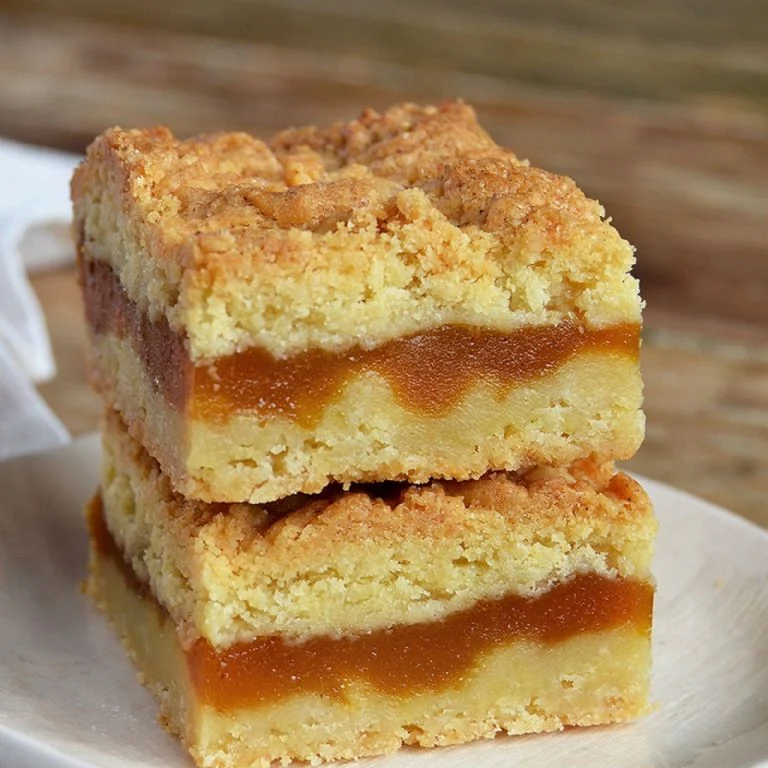 Cuadrados de manzana sin harina, superhúmedos y muy fáciles de hacer