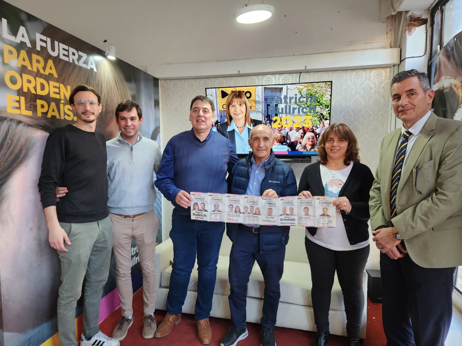 Daniel Salvador y Valentín Miranda  brindaron su apoyo a Luis Chami