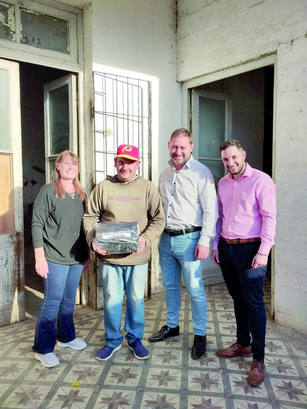 Arenaza: equipamiento para trabajadores municipales