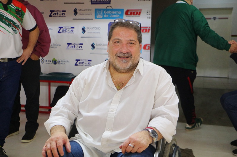 Ciclista presenta a su nuevo plantel que afrontará la Liga Argentina