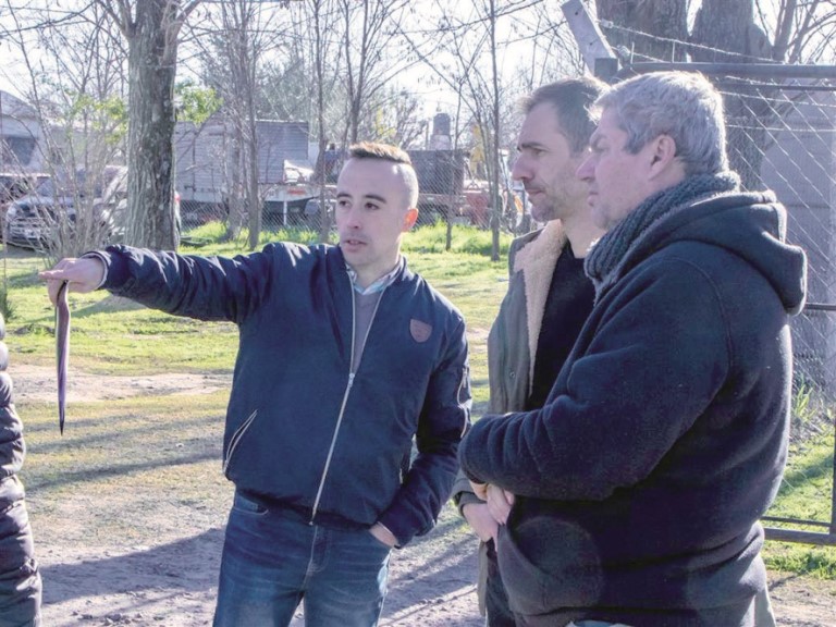 Villa del Parque: Trabajos de perforación para la concreción de un pozo de agua corriente