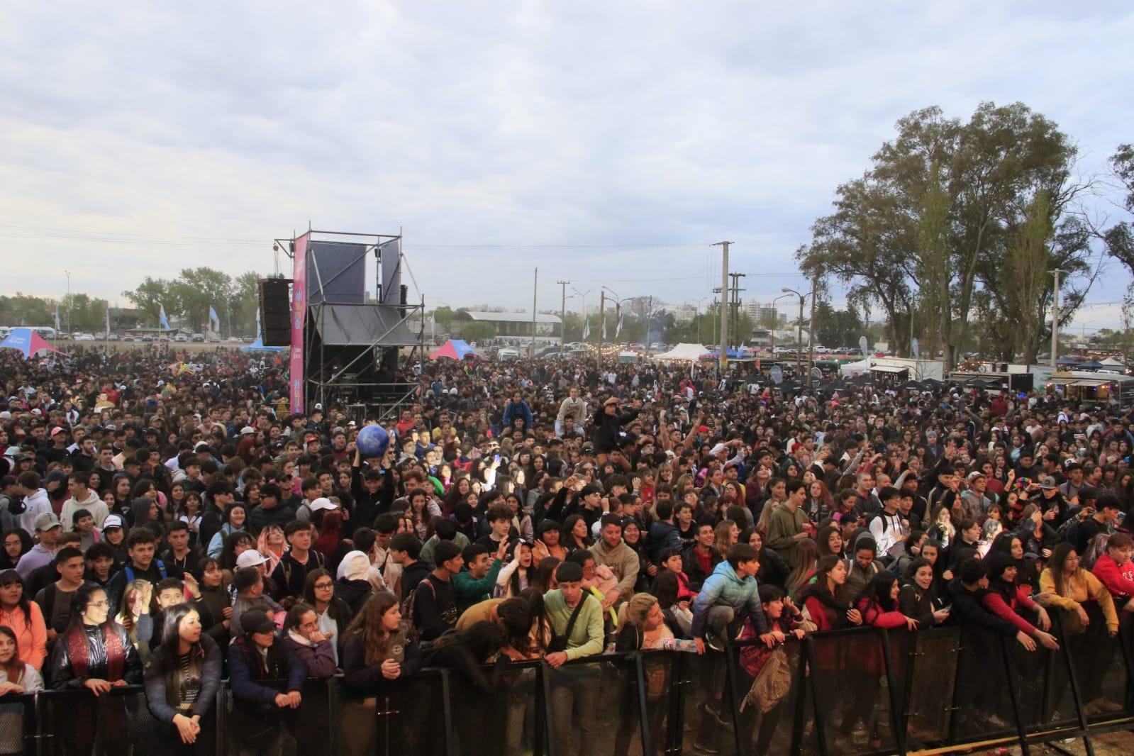 Mucha expectativa en jóvenes por los festejos por el Día de la Primavera