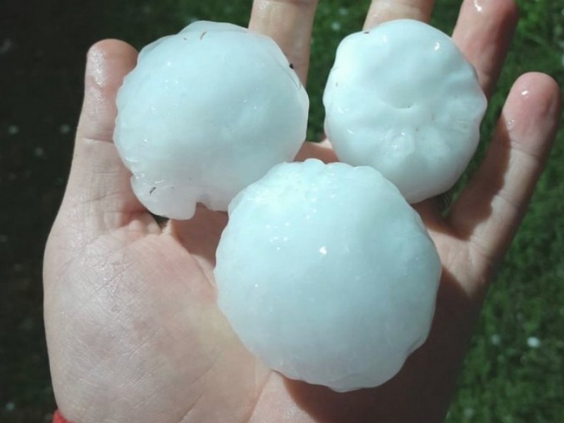 Granizada en Pergamino: cayeron piedras del tamaño de una pelota de tenis