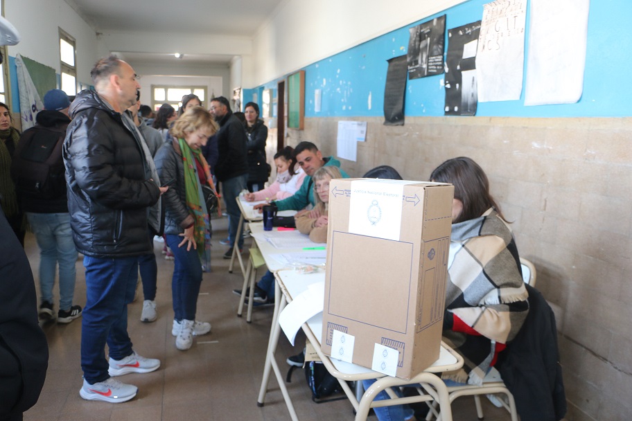 En octubre, el futuro de Junín se definirá entre tres candidatos