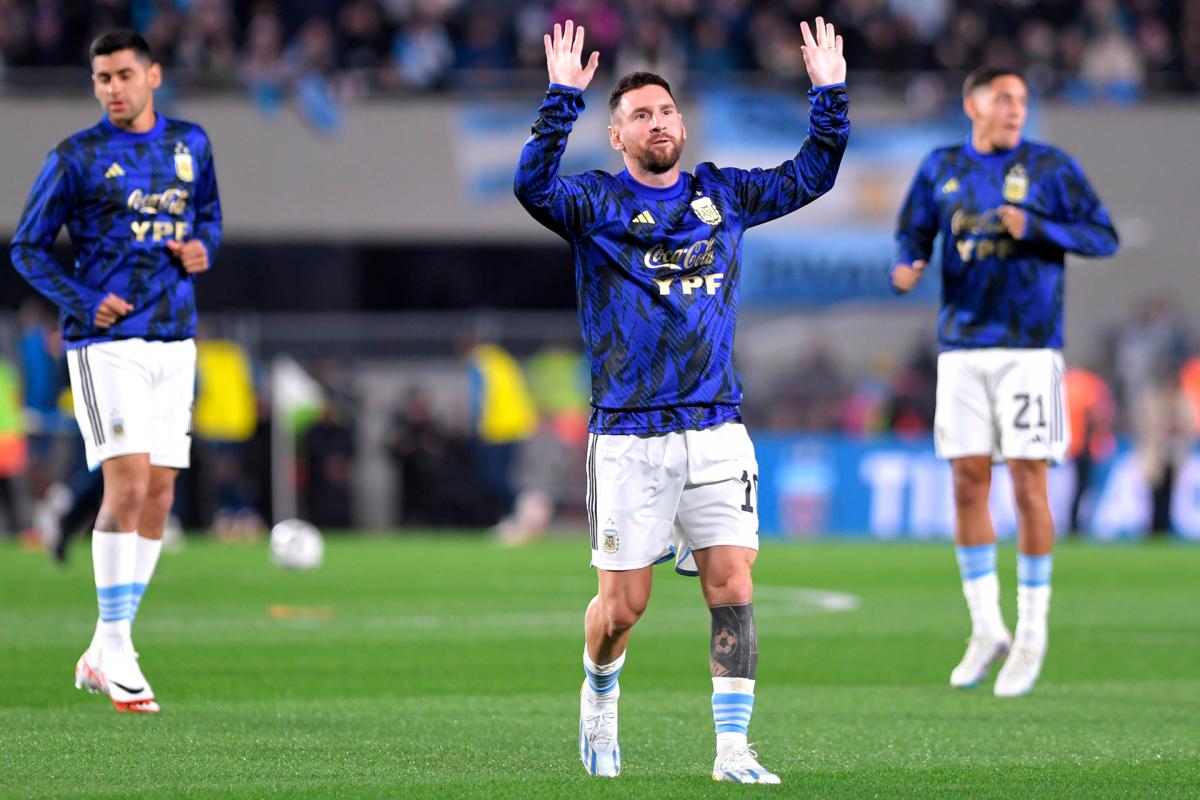 Messi, en duda para el partido en Bolivia por fatiga muscular