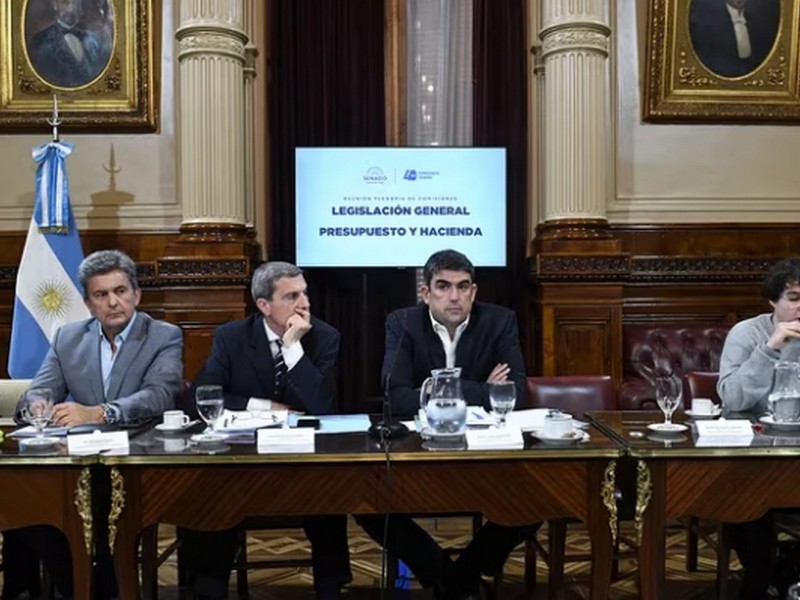 Ley de Alquileres: la firma de los dictámenes se postergó