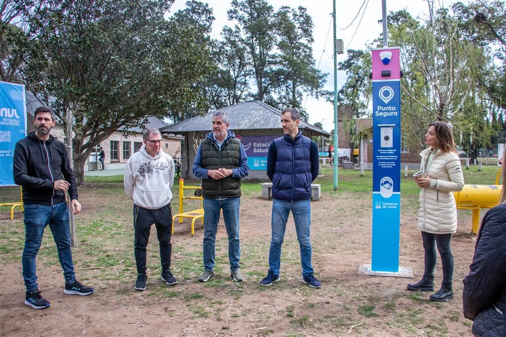Petrecca puso en funcionamiento un «Punto Seguro» en el Parque Borchex