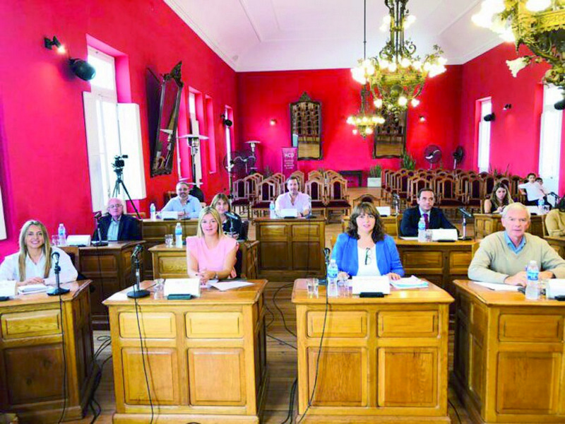 Unión por la Patria no acompañó el pedido de bono para los municipales