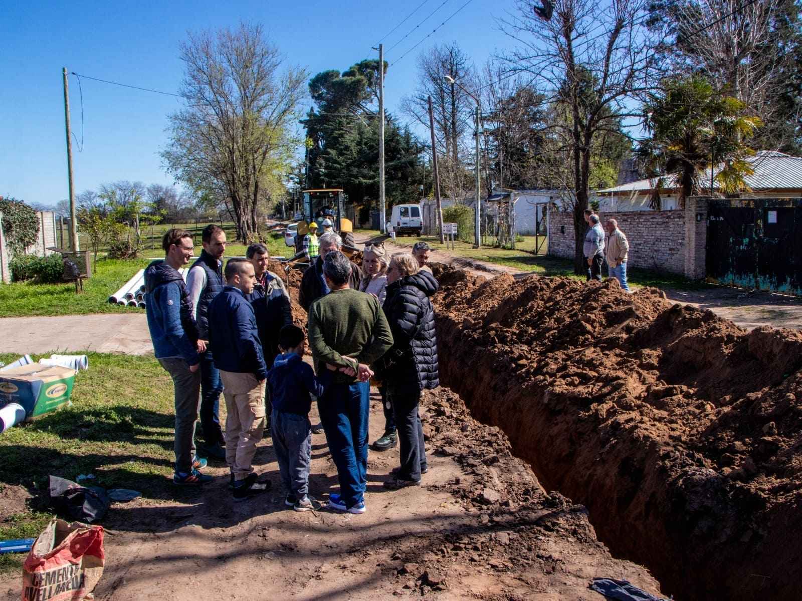Extienden la red de cloacas en el barrio Ramón Carrillo