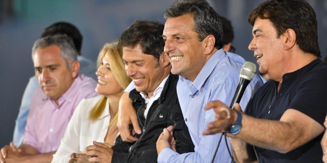 Kicillof trabaja para que la provincia vuelva a  ser la «locomotora» que garantice triunfo de Massa