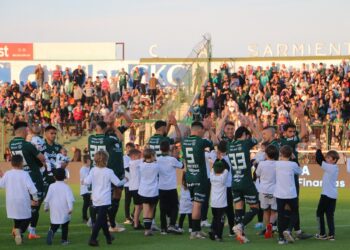 A falta de tres fechas, Sarmiento quedó en zona de descenso