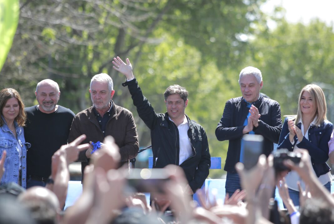 Kicillof: “Las elecciones se ganan con el pueblo y para el pueblo”