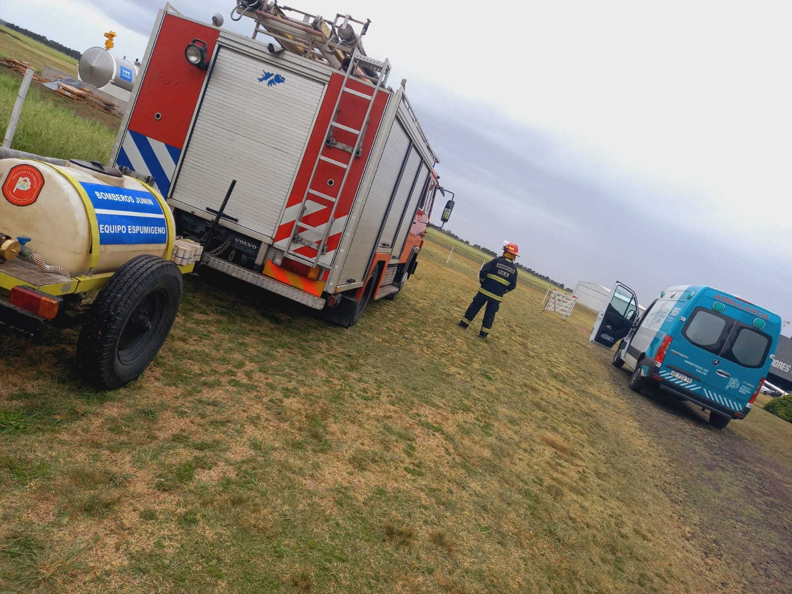 Bomberos y Servicios de Emergencia se unen en apoyo a vuelos sanitarios