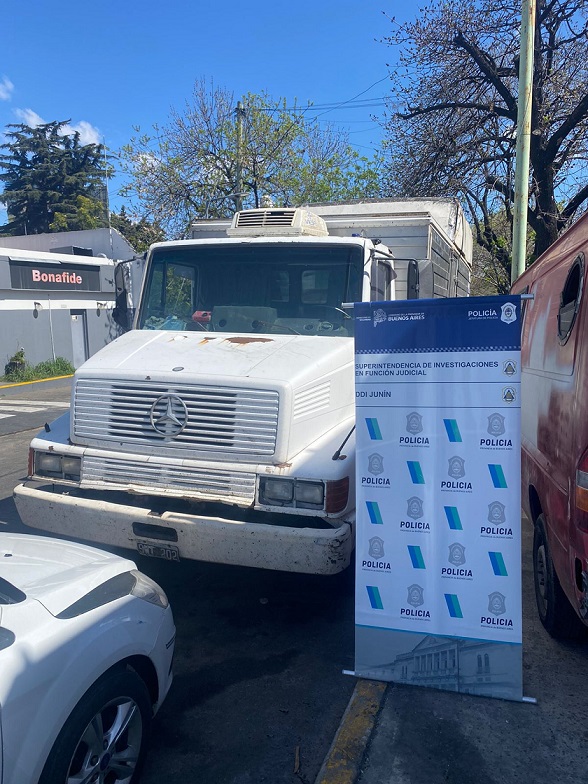 Por el compromiso de vecinos, se recuperó el último camión robado en Junín