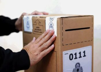 El Gobierno ratificó que no se trasladará el feriado del 20 de noviembre y que el ballotage será el 19