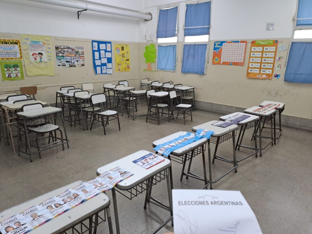Con una participación mayor a la de las PASO, a las 18 cerraron los comicios en todo el país
