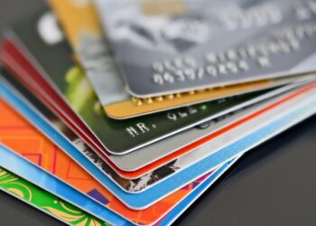 Alerta tarjetas: aumenta el costo de refinanciar deudas